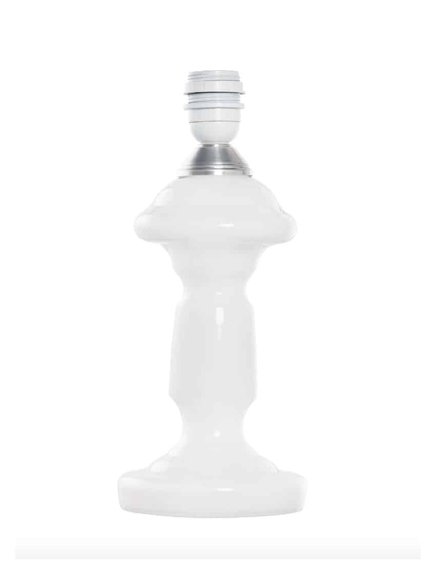 remix von sofie, rosa rose, rosa rose lampen, lampe, tischlampe, opallampe, lampe in opalglas, petro 1, innendekoration.