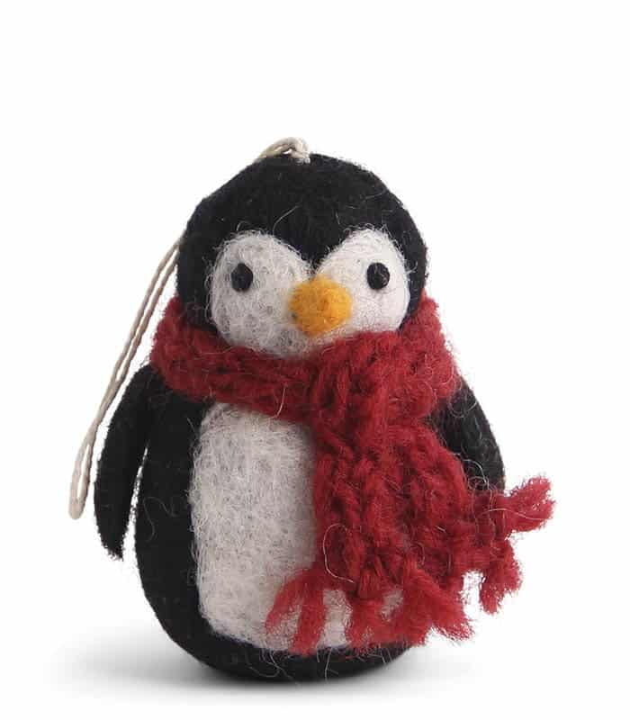 Pinguin, Wollpinguin, Pinguin zur Dekoration, Filz Weihnachtsgeschenke, Weihnachtsbaumdekorationen, Weihnachtsdekorationen, Fliegenpilze in Filz, Schürzen in Filz, Filzpilze, nachhaltige Weihnachten, ein Topf & Sif, ein Topf & Sif, Filz Weihnachtsdekorationen, Weihnachtsdekorationen in Filz, Filz aus Nepal
