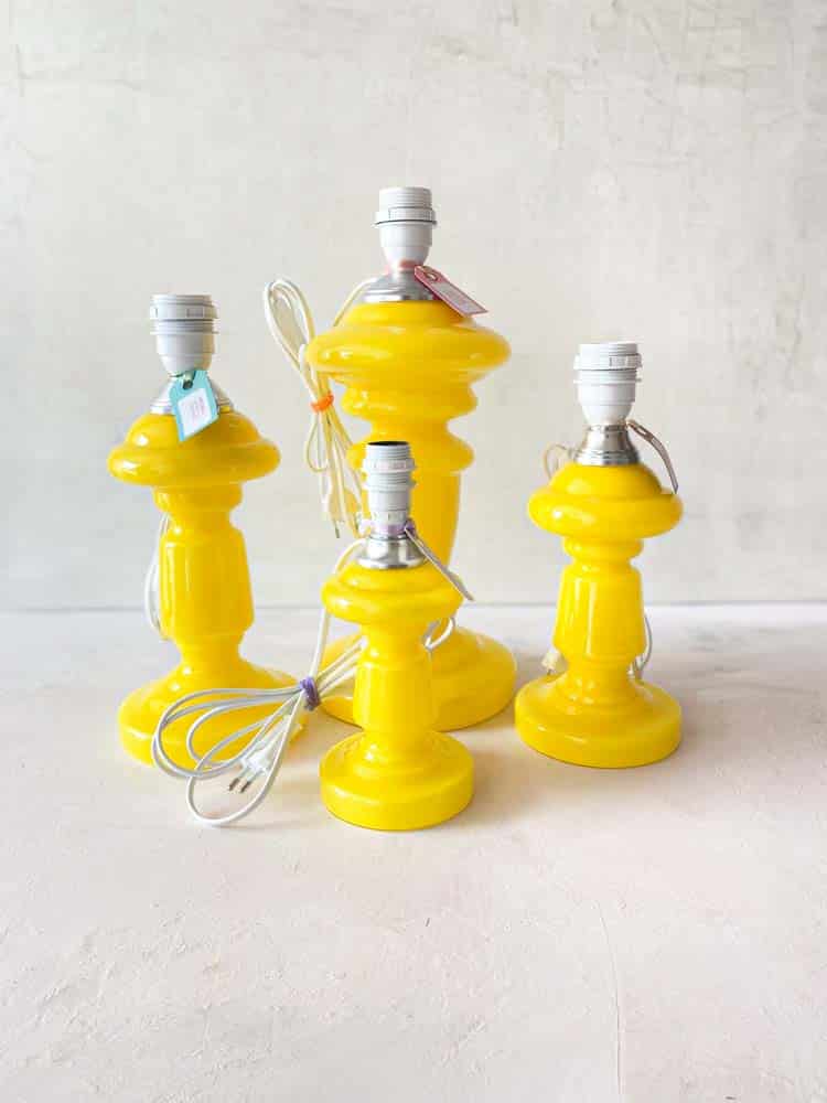 Remix von Sofie, rosa Rose, rosa Rosen, Tischlampe, Opallampen, Opallampe, rosa rosa Lampen, dänische Desinglampe, Mundgeblasene Lampen, Tischlampen, farbige Lampen, farbige Lampen