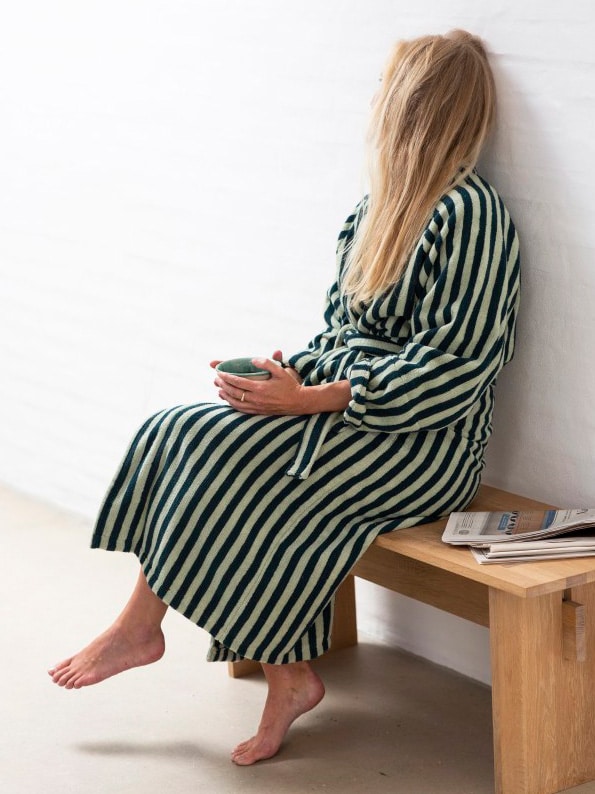 Remix von Sofia, Bongusta, Robe, Robe, Naram, Naram Robe, Badezimmer, Robe aus Baumwolle.