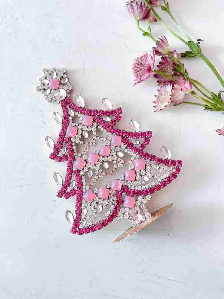 Weihnachtsbäume im Strass, Strass Weihnachtsbaum, Strassbaum, Weihnachtsbaum im Strass, Weihnachtsbaum im Strass, Weihnachtsbaum im Strass, Weihnachtsbaum im Strass, Weihnachtsbaum im Strass, Weihnachtsbaum im Strass, Weihnachtsbaum im Strass, Weihnachtsschmuck, Tschechisch Weihnachtsbaum, Remix von Sofie, Rhinstensjul Baum, Weihnachtsschmuck, vintage Weihnachten, Weihnachtsbaum aus Tschechien, tschechische Weihnachten, Glitter Weihnachten, handgemachte Weihnachtsbäume, Weihnachtsbäume aus Tschechien, Remix von Sofie