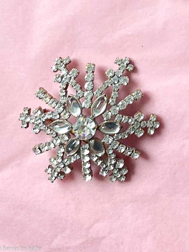 Brosche, Brosche in Strass, Schneeflocke , Strass Schneeflocke,