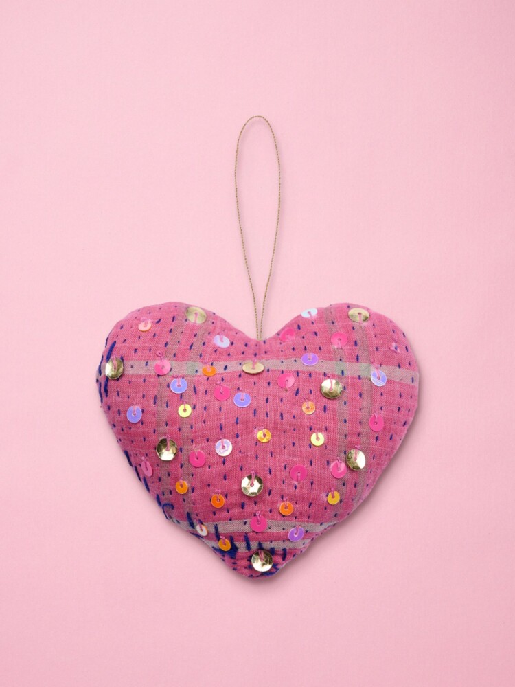 Weihnachtsbaumschmuck aus Sissel edelbo - Herz in Kantha