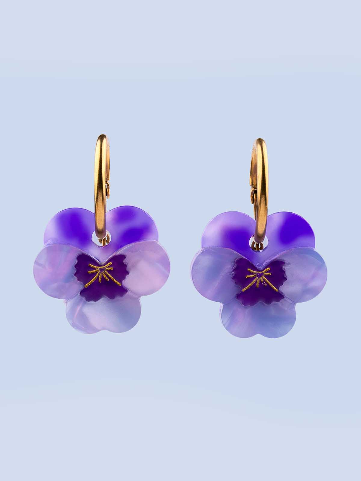 lila Ohrringe mit Stiefmutter Blumen cou cou suzette