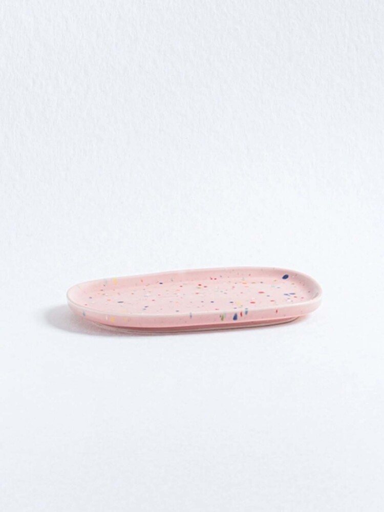 Pastellfarbenes Gericht, Gericht, Ei zurück zu Hause, Remix von Sophie, Tisch-Setting, Servieren, bunte Inneneinrichtung, Ei zurück Hause Einzelhändler in Kopenhagen,