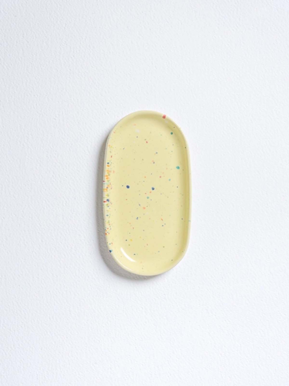 Pastellfarbenes Gericht, Gericht, Ei zurück zu Hause, Remix von Sophie, Tisch-Setting, Servieren, bunte Inneneinrichtung, Ei zurück Hause Einzelhändler in Kopenhagen,