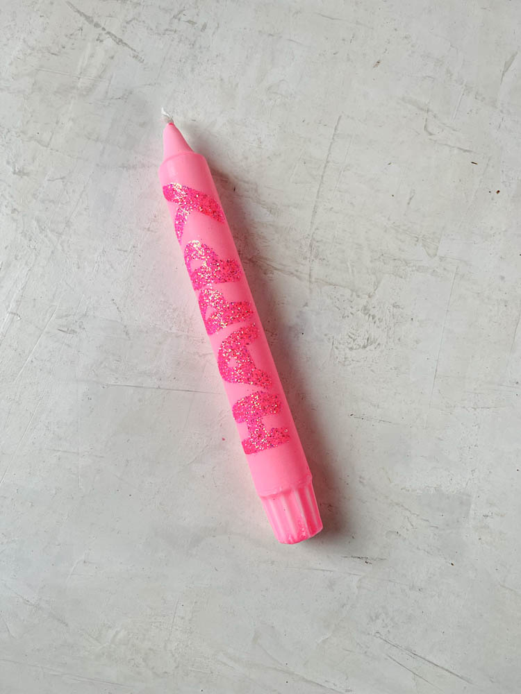 Kerzen in pink mit fröhlich - Remix von Sofie