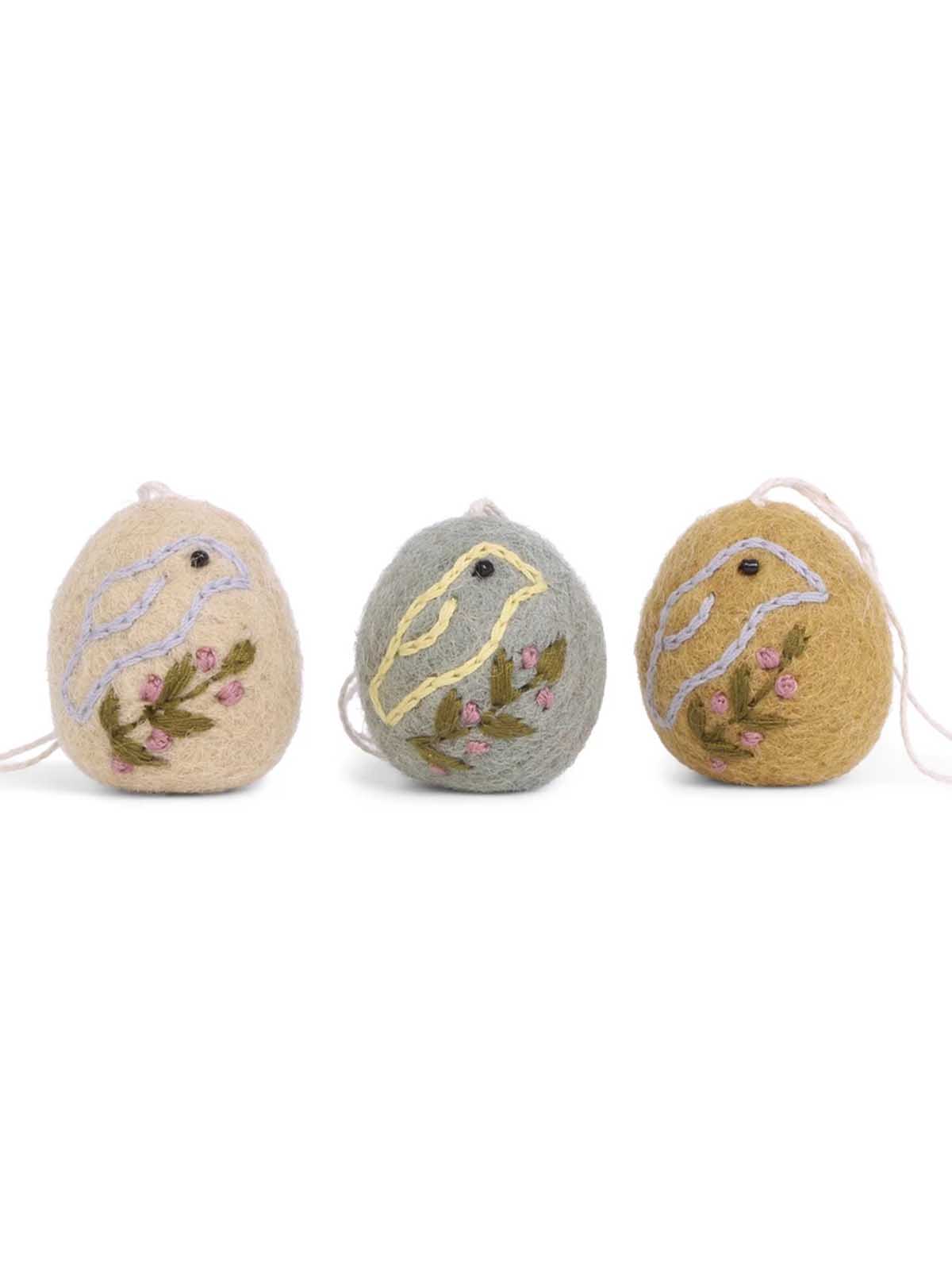 Fairtrade Filzwolle 3 g in beige, grau und gelb in Filz mit Vogelstickerei - Gry & Sif