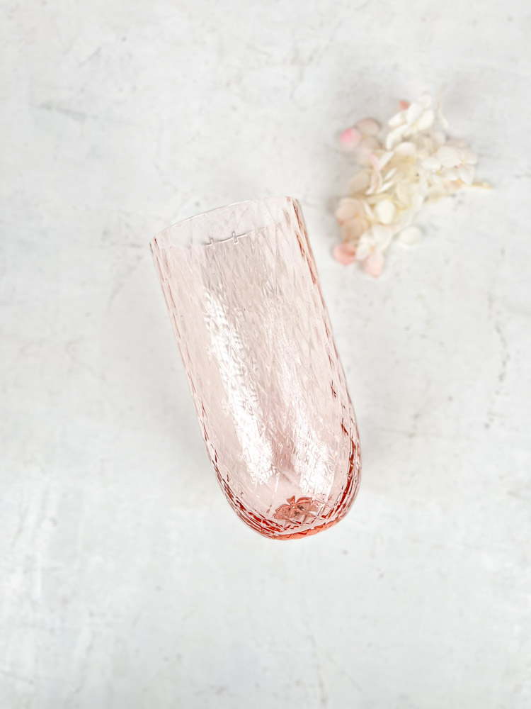 Anna von Lipa lange rosa mit Harlekin trinken