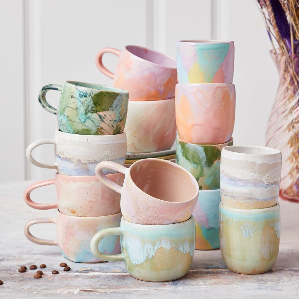 pastellfarbene Tassen, Ton von tina marie, vorne, Cortado Tassen, Strand, Regenbogen-Splash, rosa Tassen, Tasse rmed Griff, rosa Tassen, gestreifte Tassen, blaue Tassen, blaue Tassen, blaue Keramik, gerillte Tassen, Tassen mit hängen, Tasse, Keramik, Studio aarhus, trine lise Keramik, Keramik Tassen, handgemachte Keramik, einzigartige, einzigartige Keramik, gemütliche Tassen, Tassen mit Grooves, Remix von Sofie, riesige Auswahl an Keramik Tassen, mia Lindbirk cups.Ceramic Cup, Keramikbecher, Tassen, Tassen, handgemachte Keramik, handgedrehte Keramik, Thilde graulund Keramik, Remix von Sofie, Tischdecken, Gehäuse innen, Keramik