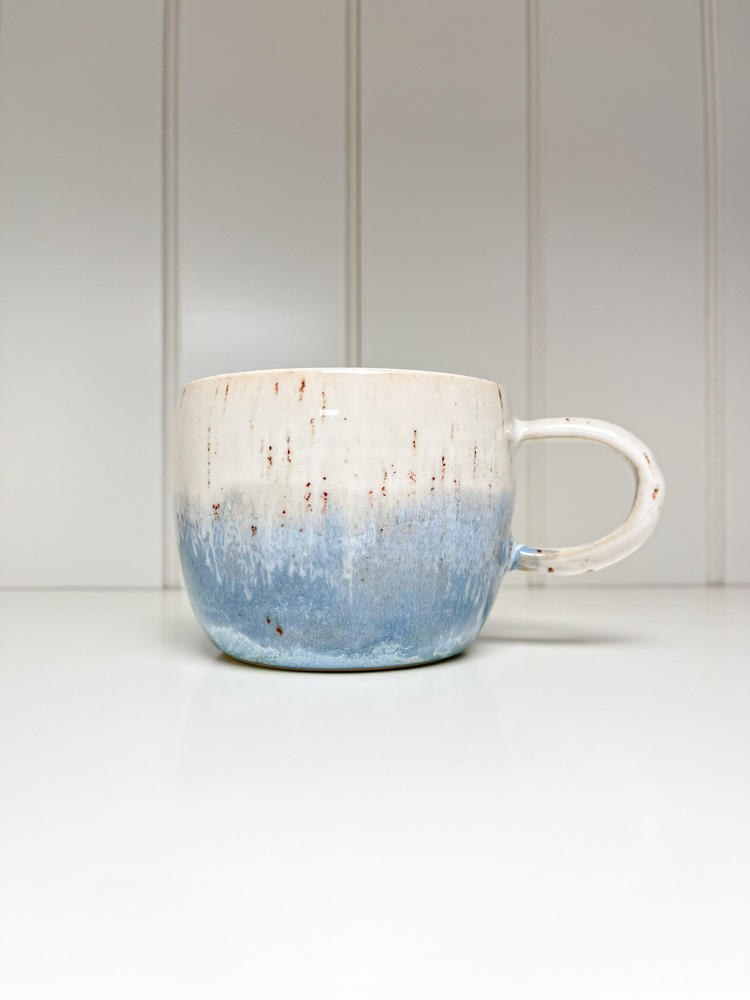 Großer Becher mit Griff - Clay von Tina Marie