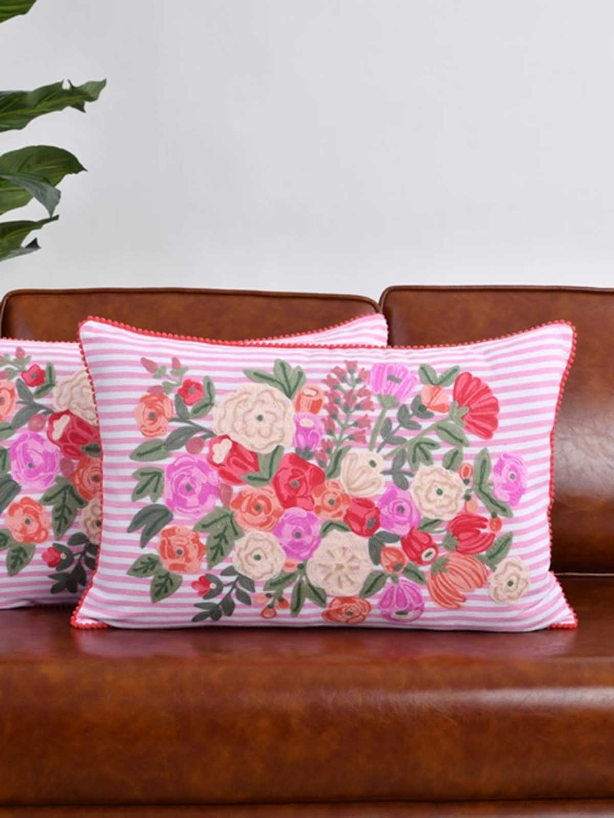 Kissen 40x60 cm, rosa/weiß gestreift rosa mit Blumen - Remix von Sofie