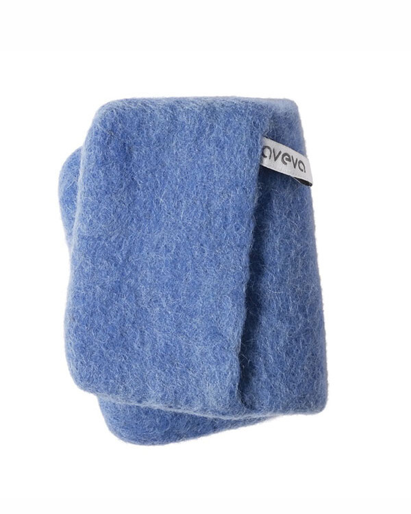 Topflappen aus Wolle von Aveva hellblau