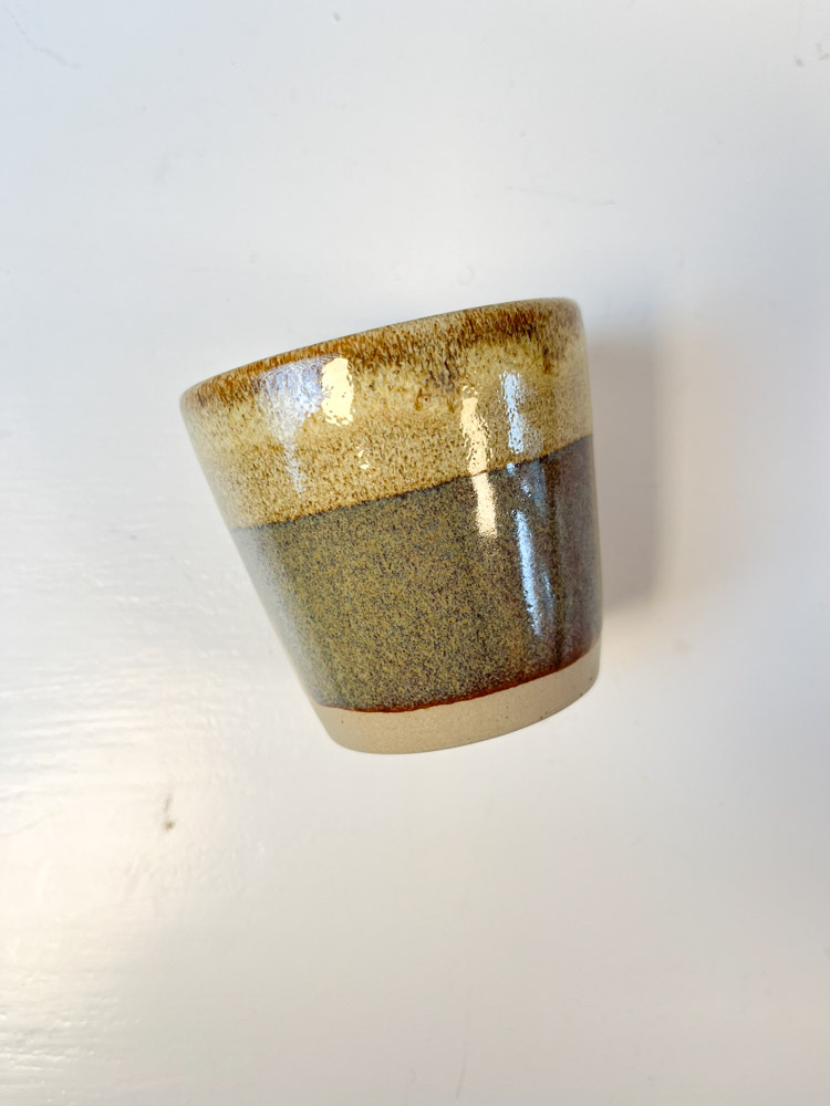 Original Inselbecher aus der Keramikfabrik von bornholms