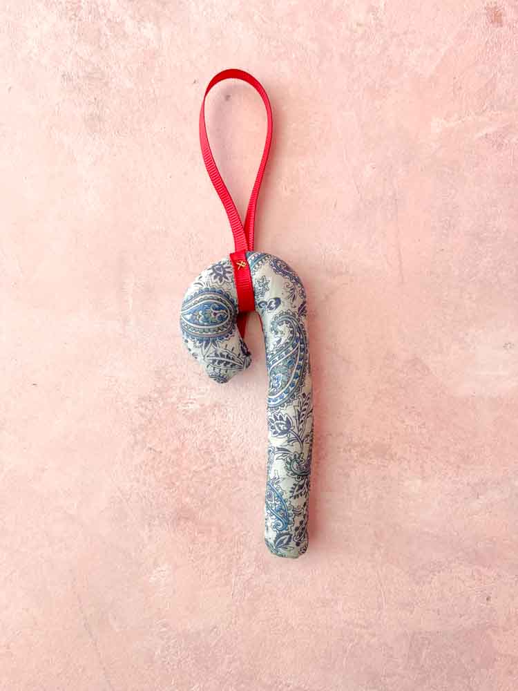 Seiden-Weihnachtsschmuck - Bonbonrohr aus Sissel noblebo