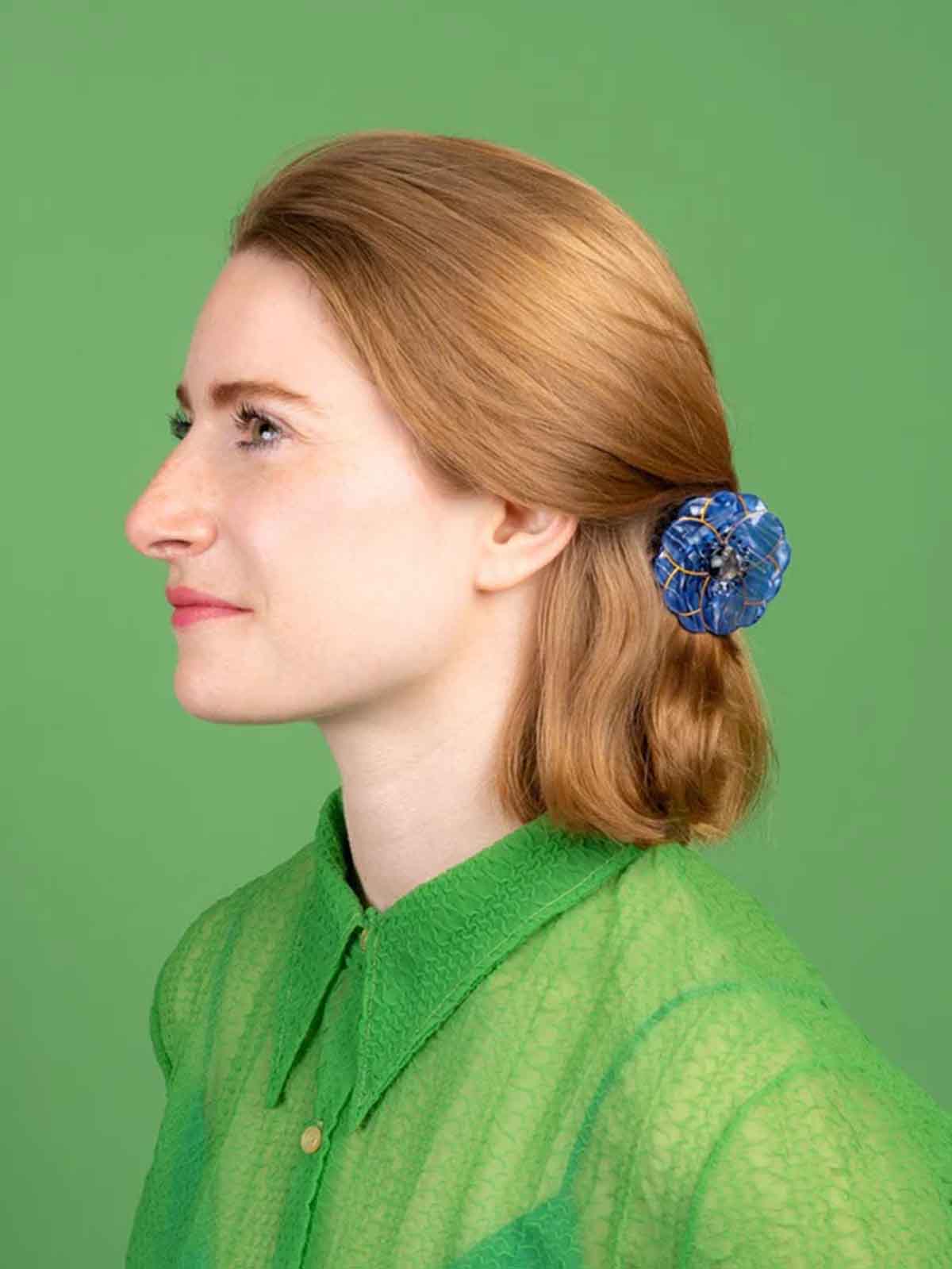 cou cou suzette Haarclip blaue Anemone