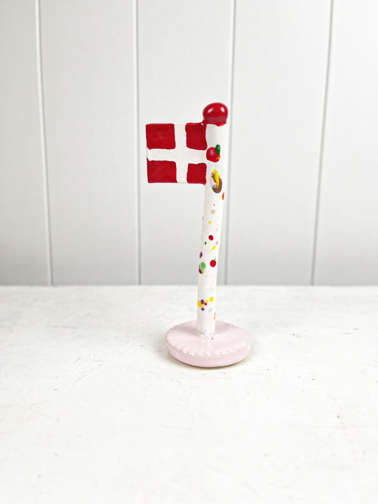 die Ton spielen Geburtstagsflagge in Keramik