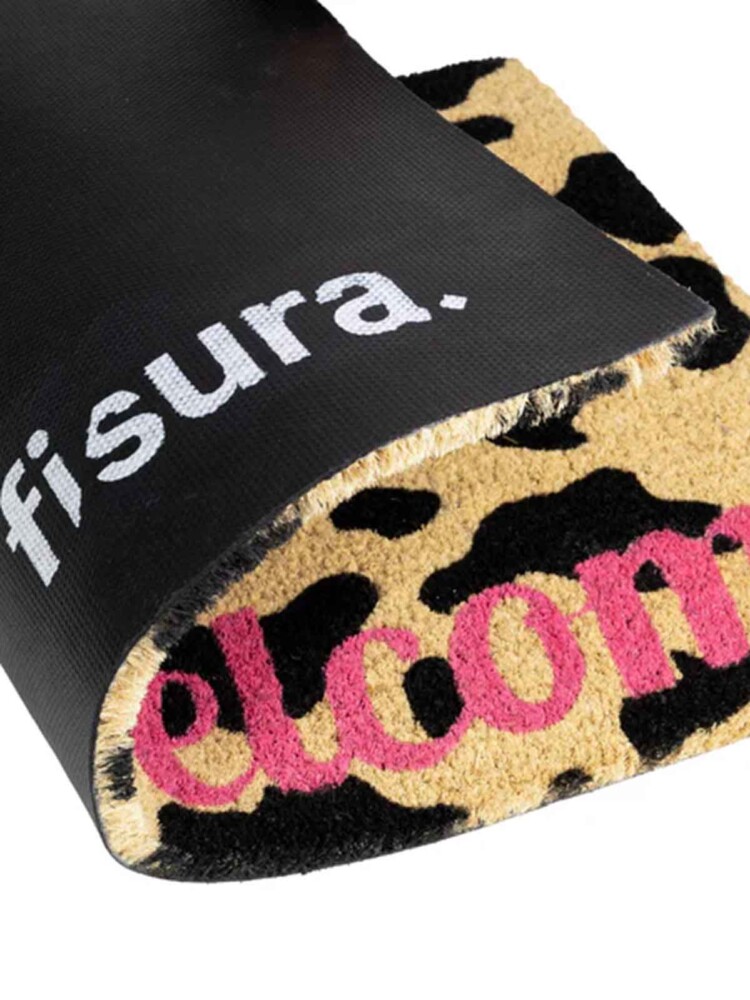Fußmatte Kokosnuss mit lepard Tellern und rosa Begrüßung