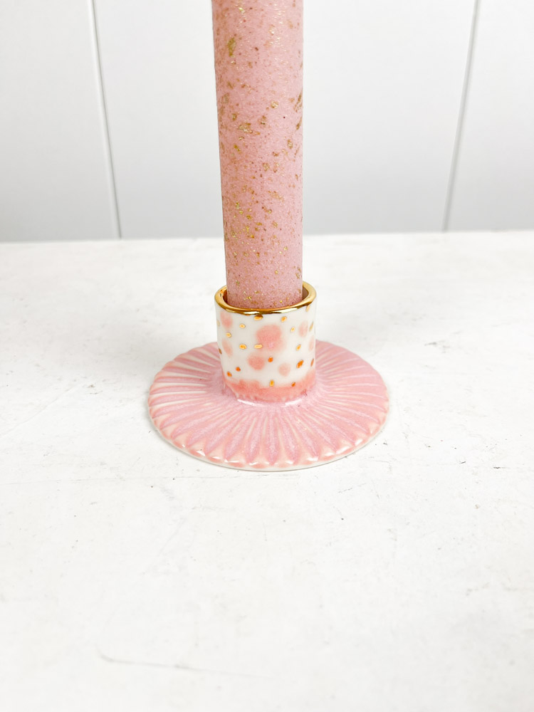 Galerie Petz Kerzenleuchter mit goldenen Punkten in rosa