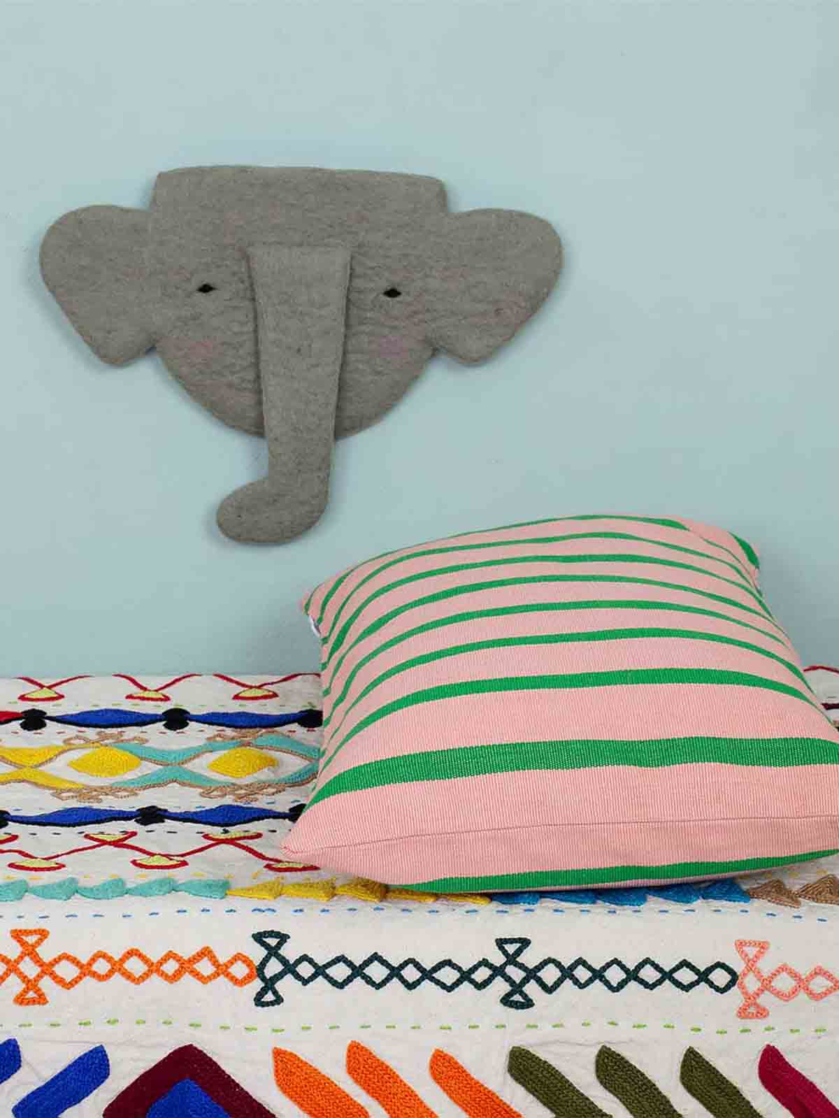 Wanddekoration Elefant in Filz