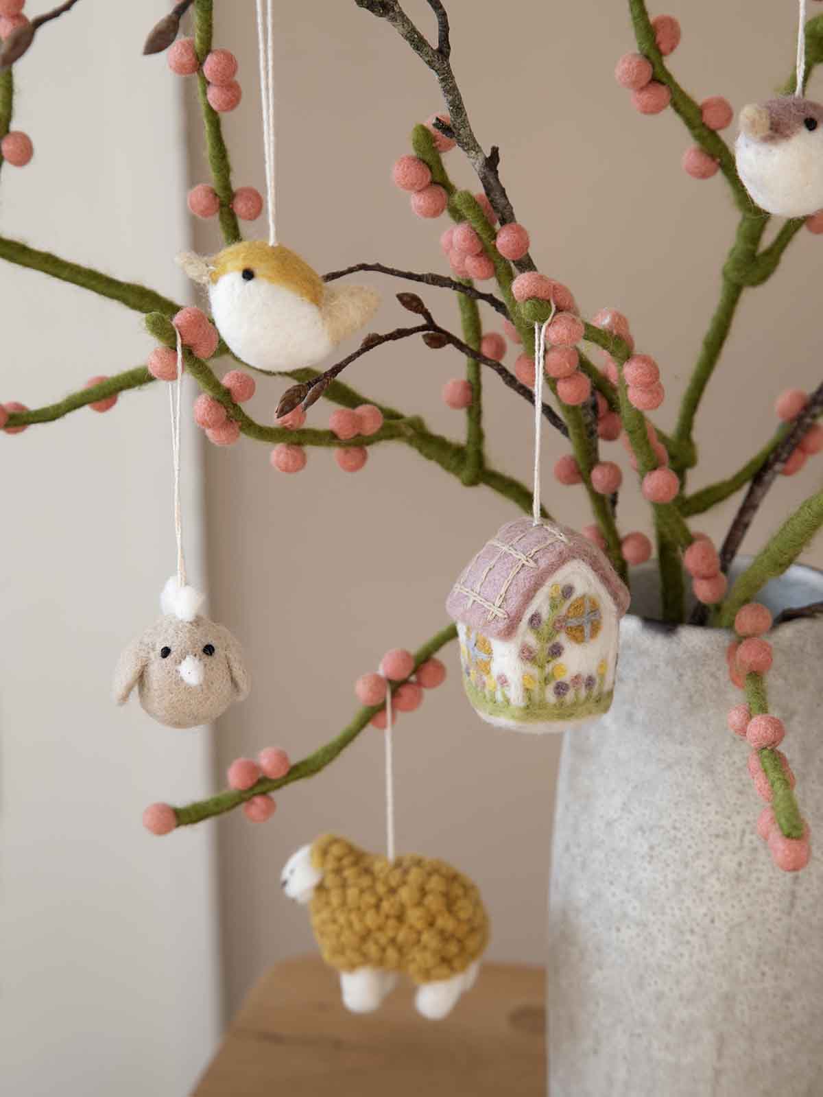 Ostern Dekorationen in Filz Korn & Sif