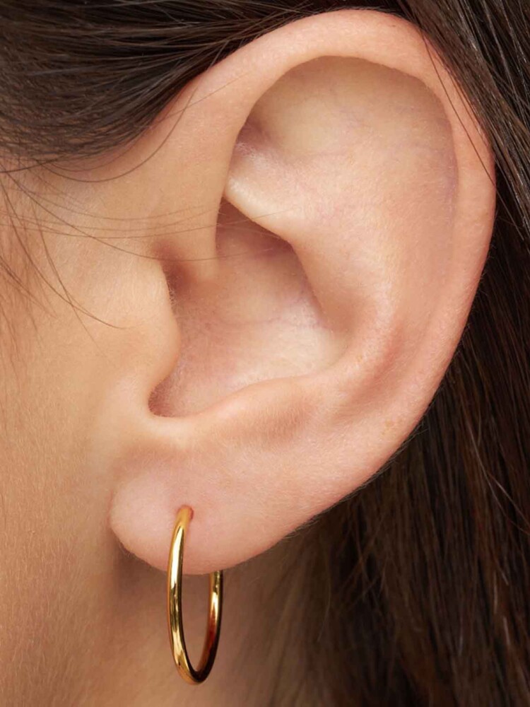 Lulu Copenhagen hoops in Silber und Gold in verschiedenen Stilen