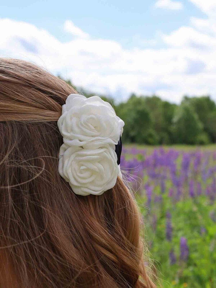 Haarclip mit Blumen 