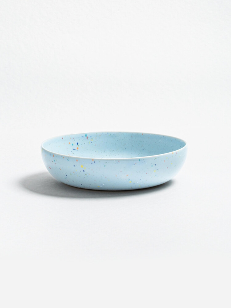 Remix von Sofie confetti Serie Pastateller aus dem Ei zu Hause, tief Platte blau.