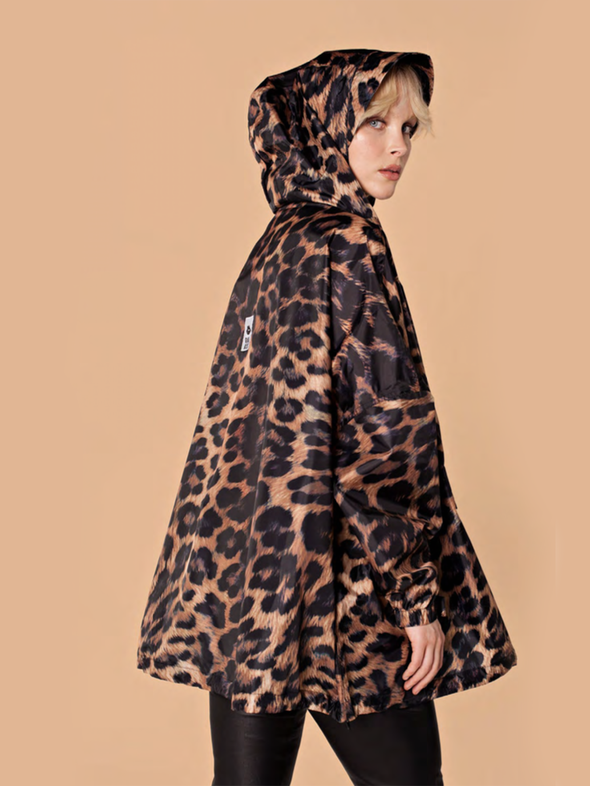 regenkiss ragnjakke schwarz und braun Leopard