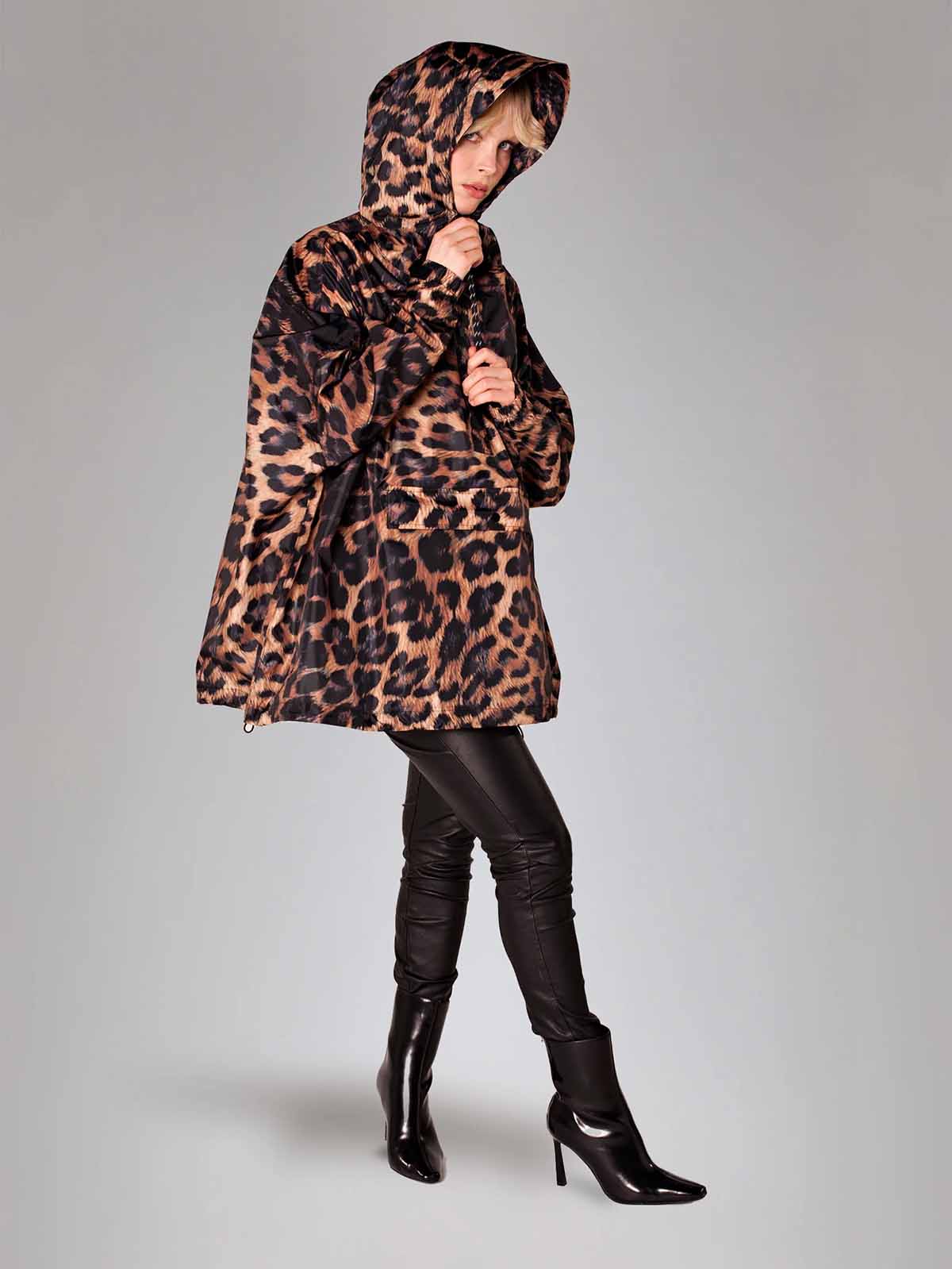 regenkiss ragnjakke schwarz und braun Leopard