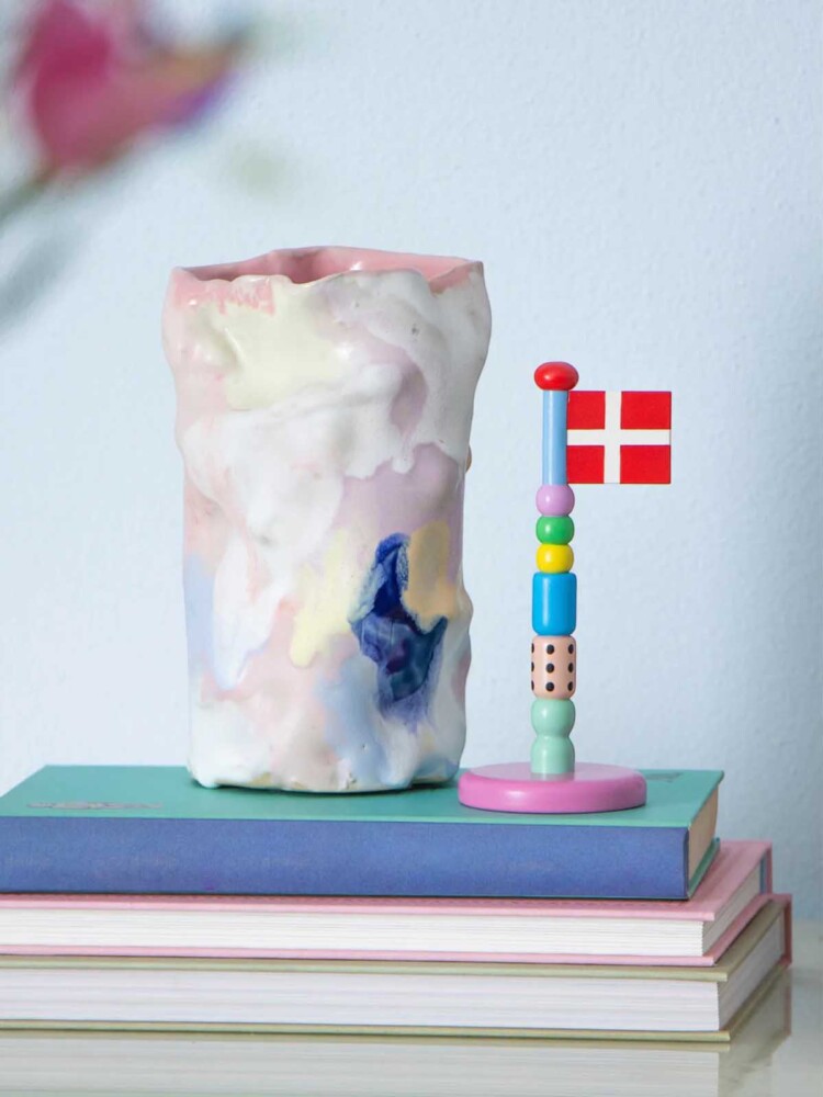 remix von sofie. Geburtstagsflagge.die Ton spielen Holzflagge