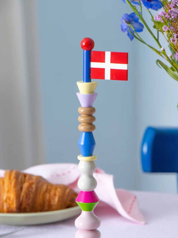 remix von sofie. Geburtstagsflagge.die Ton spielen Holzflagge