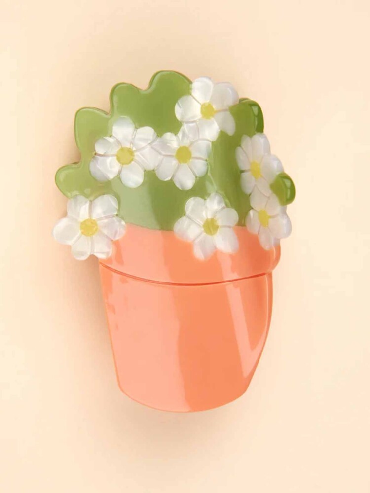 cou cuu suzette Haarschnitte Blumentopf mit weißen Blumen