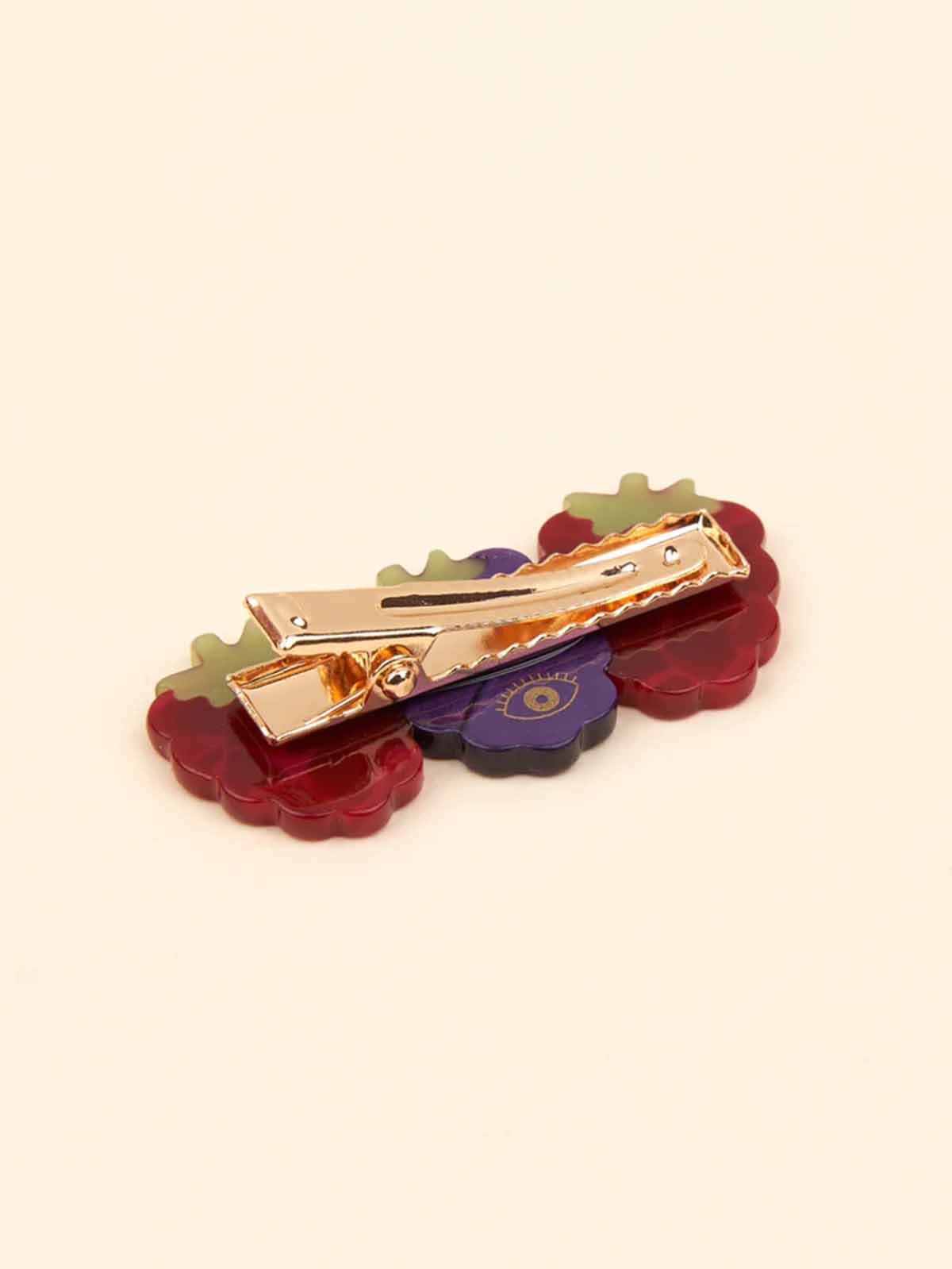 cou cou suzette Haarnadel mit Brombeere und Himbeere