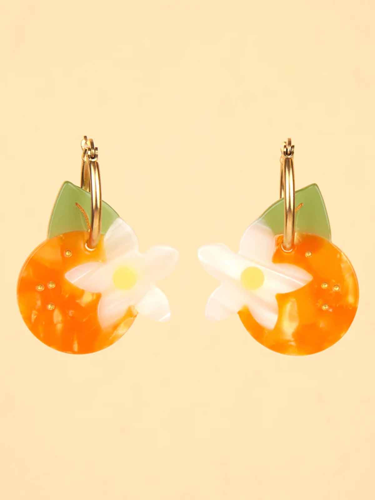 cou cou suzette Ohrringe mit orangen Blumen