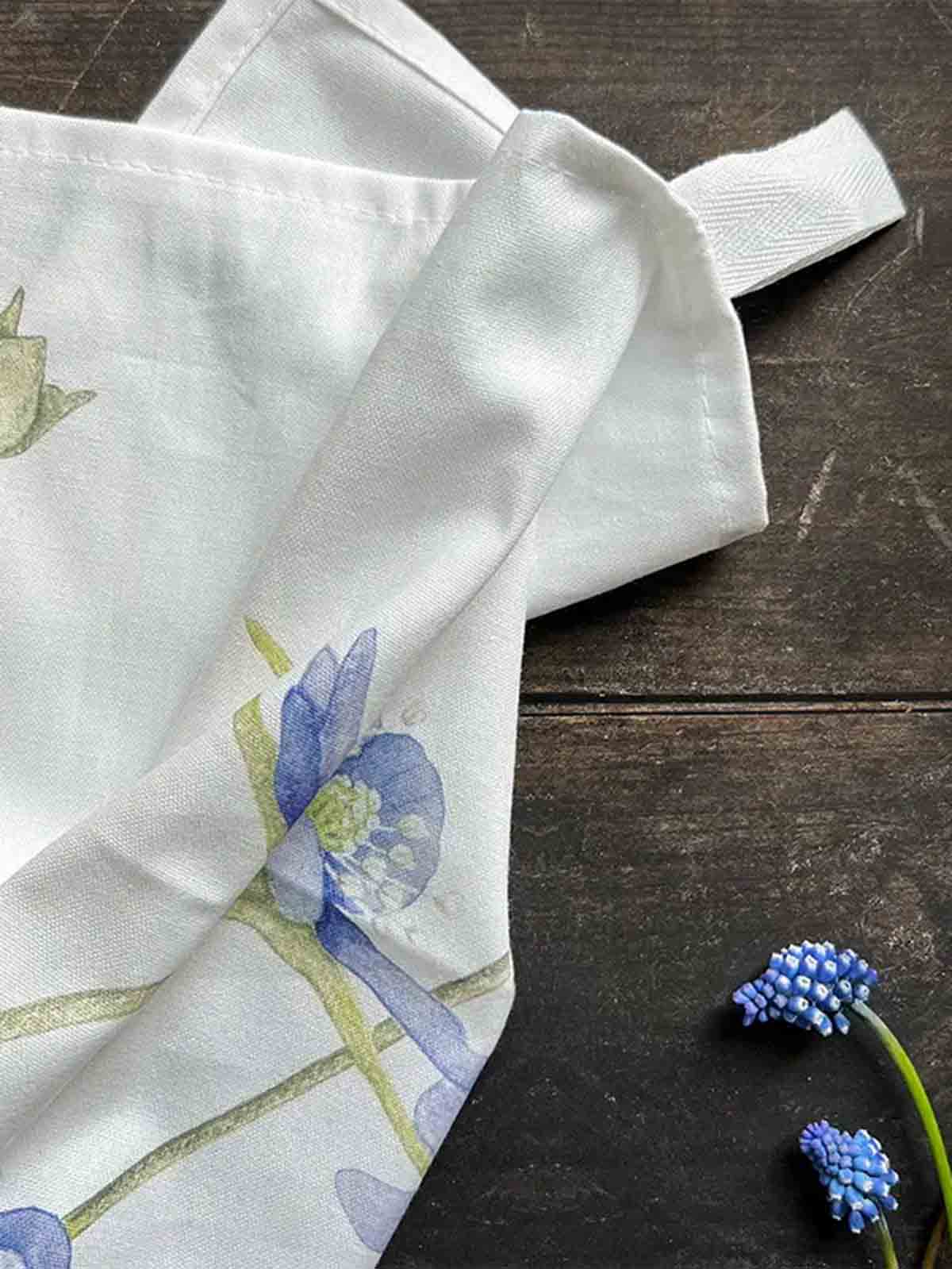 Koustrup & Co-Teetuch blaue Anemone