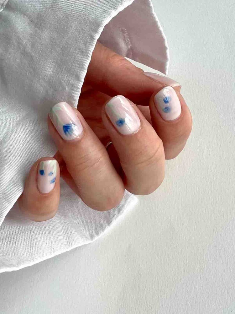 Nagellack Nagelbeere Mistralbrise