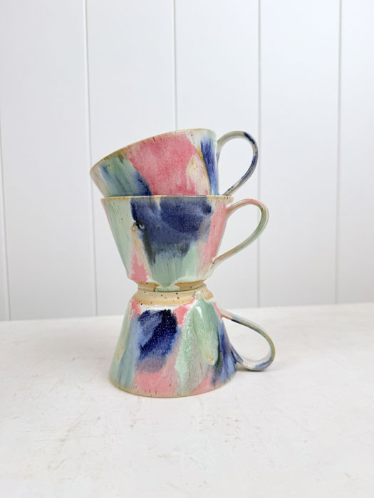 Kunstbecher mit Griff & quot;Sofie& quot; - Freude