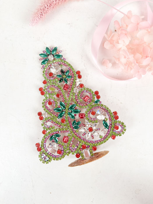 Weihnachtsbaum im Strass (U4)