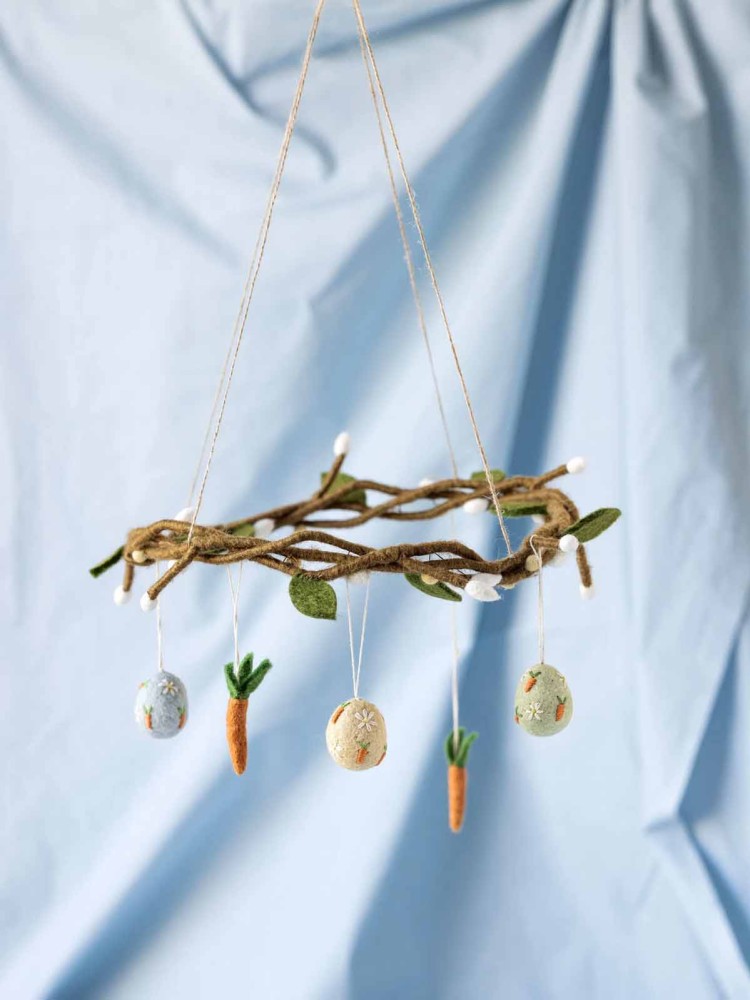 Roggen des unteren Kranzes sif Wolle Ornamente für Ostern -