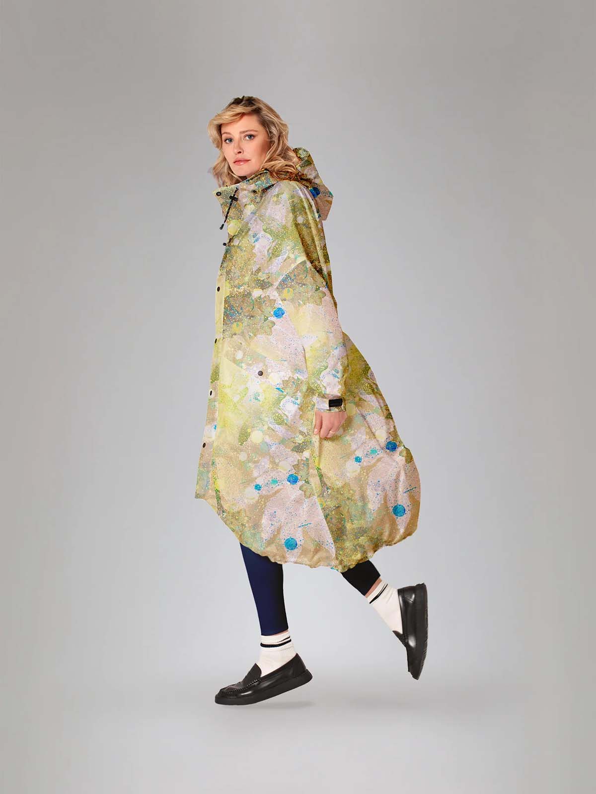 Rainkiss langer Regenmantel aus recyceltem Kunststoff aus dem Meer und 100% wasserdicht