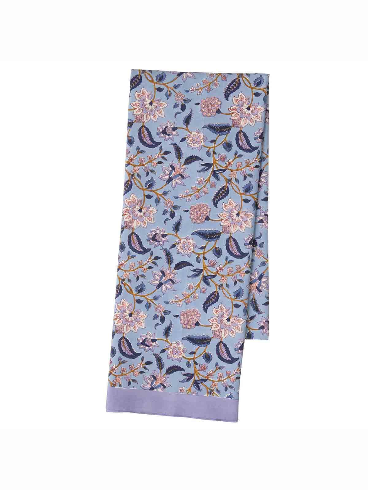 Bungalow Tischdecke mit Blumen