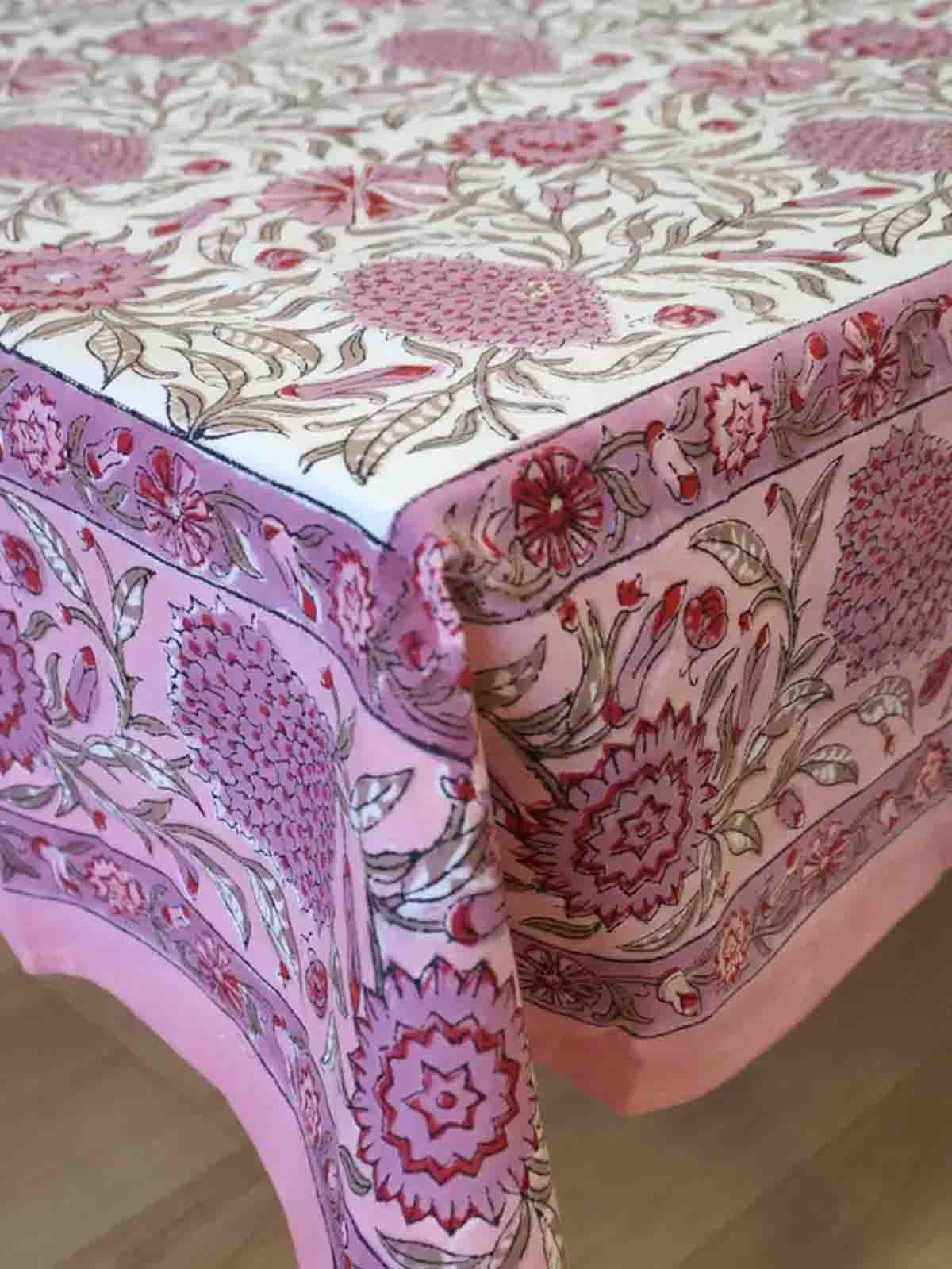 Alternative Ansicht der Tischdecke (140 x 230 cm) mit Blockdruck - Rosy