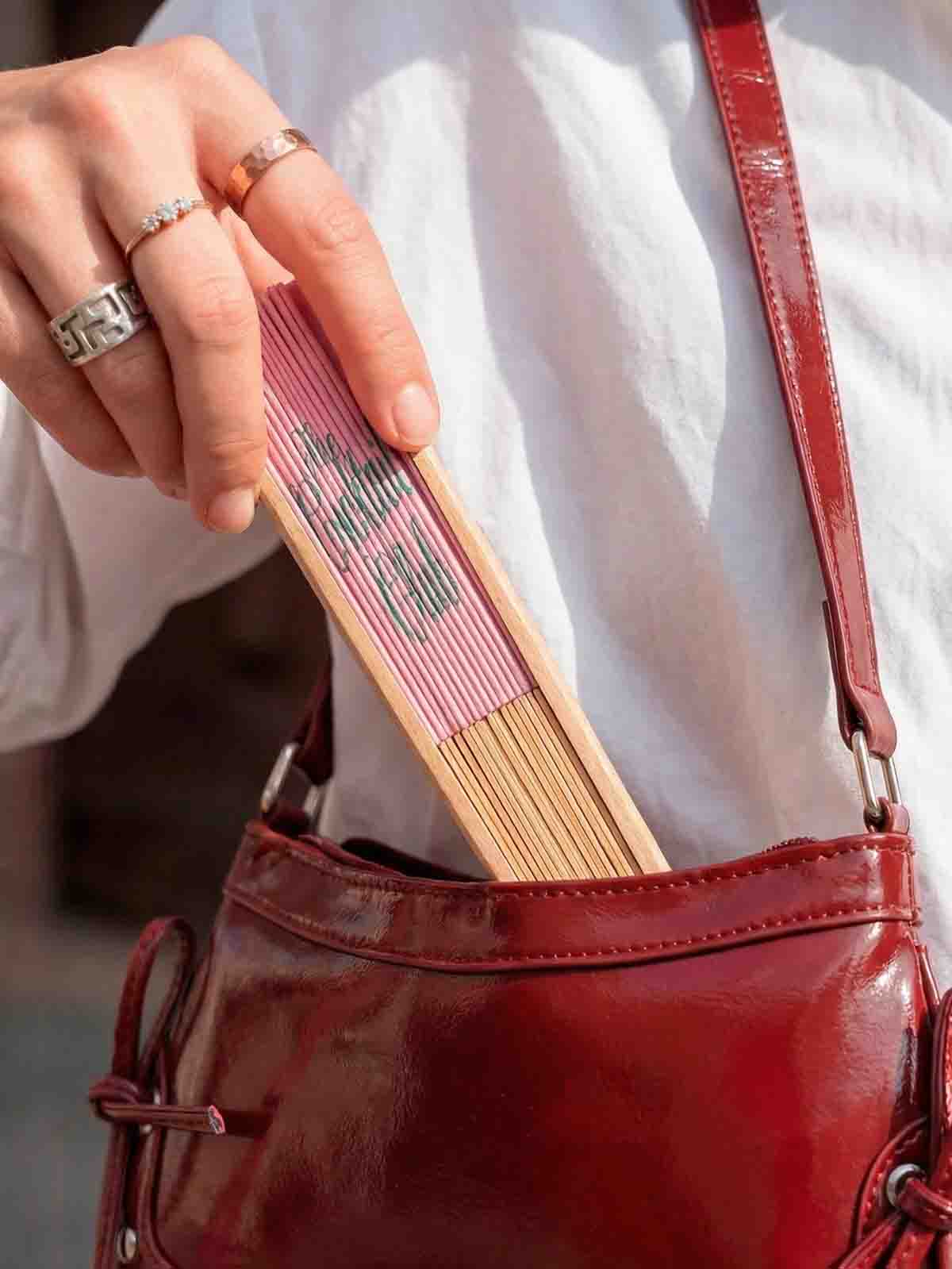 Alternative Ansicht von Fan & quot;mini" - & quot;Der Cocktailclub & quot; in rosa