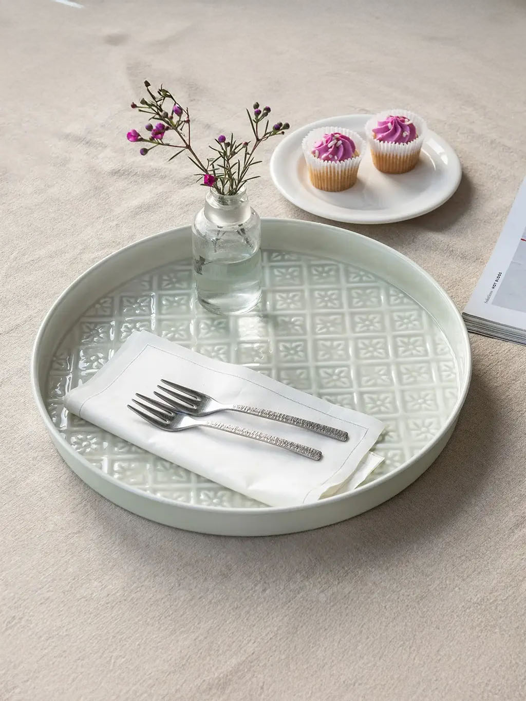 Alternative Ansicht von Rundem Emaille-Tray (30 cm) - Hellgrau